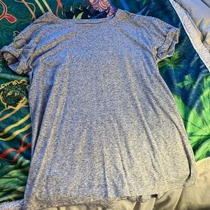 Grey short sleeve T-shirt